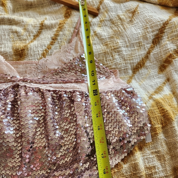 NWT Free People Right Rhythm Sequin Cami - Picture 8 of 9